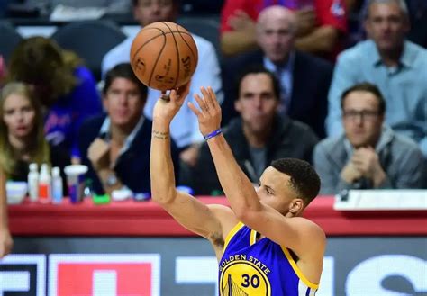 steph curry true shooting percentage.